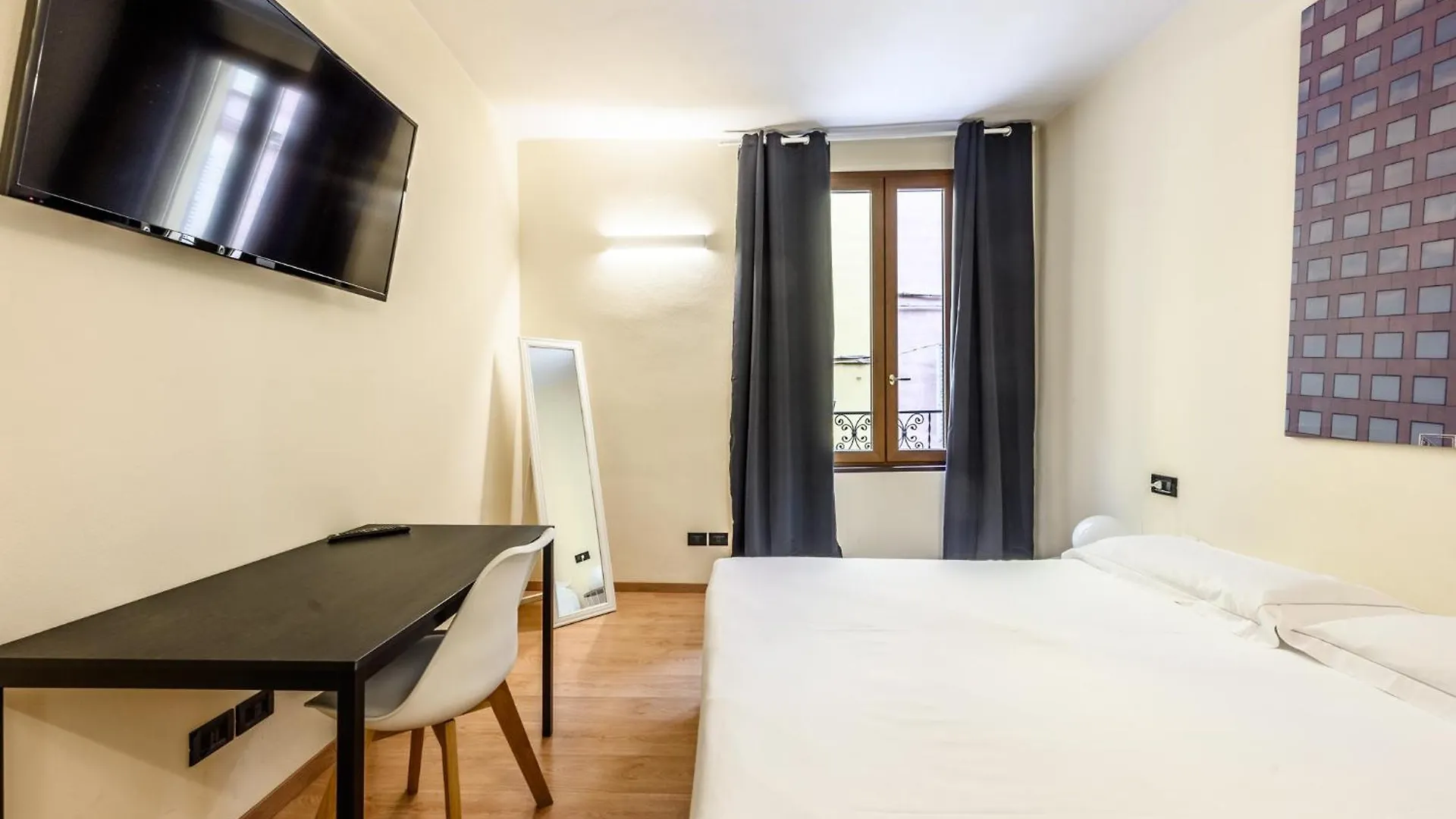 Emilia Studios 1 Modena İtalya