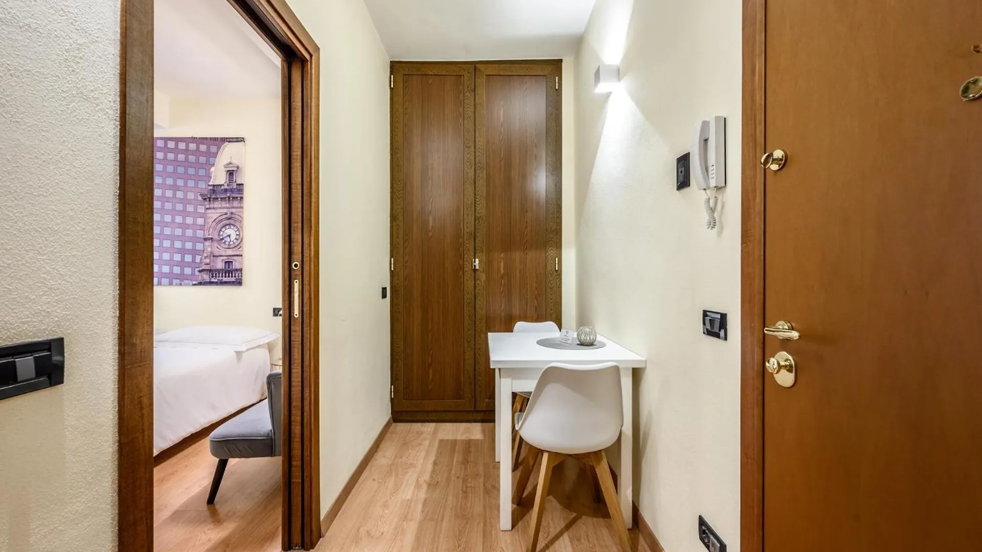 Emilia Studios 1 Modena Daire